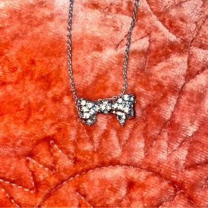 Juicy couture bow necklace